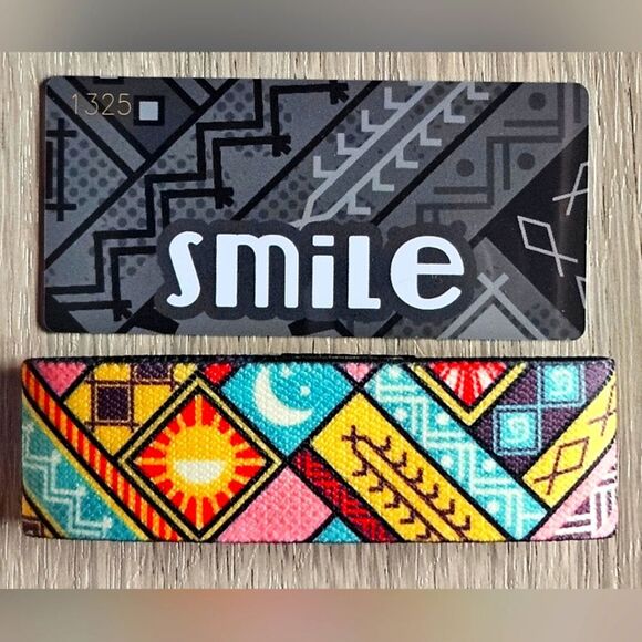 ZOX "SMILE" #1325 Geleen Loricia Artist Mother Teresa NEW Collectible Wristband - Picture 1 of 3